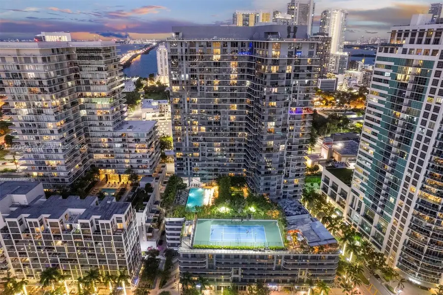 121 NE 34th St #1208, Miami, FL 33137 - Image #3