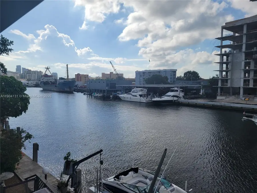 980 NW N River Dr #27, Miami, FL 33136 - Image #3