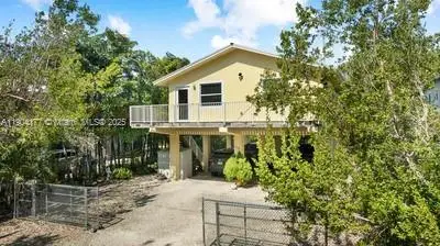 1021 Valencia Rd, Key Largo, FL 33037 - Image #2