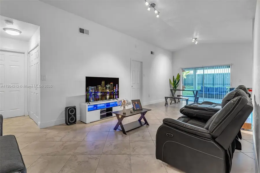 12006 SW 210th Ter, Miami, FL 33177 - Image #2