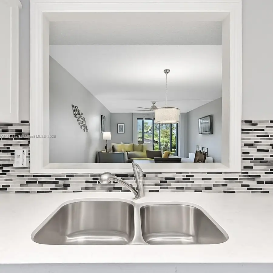 23249 N Barwood Ln N #102, Boca Raton, FL 33428 - Image #2