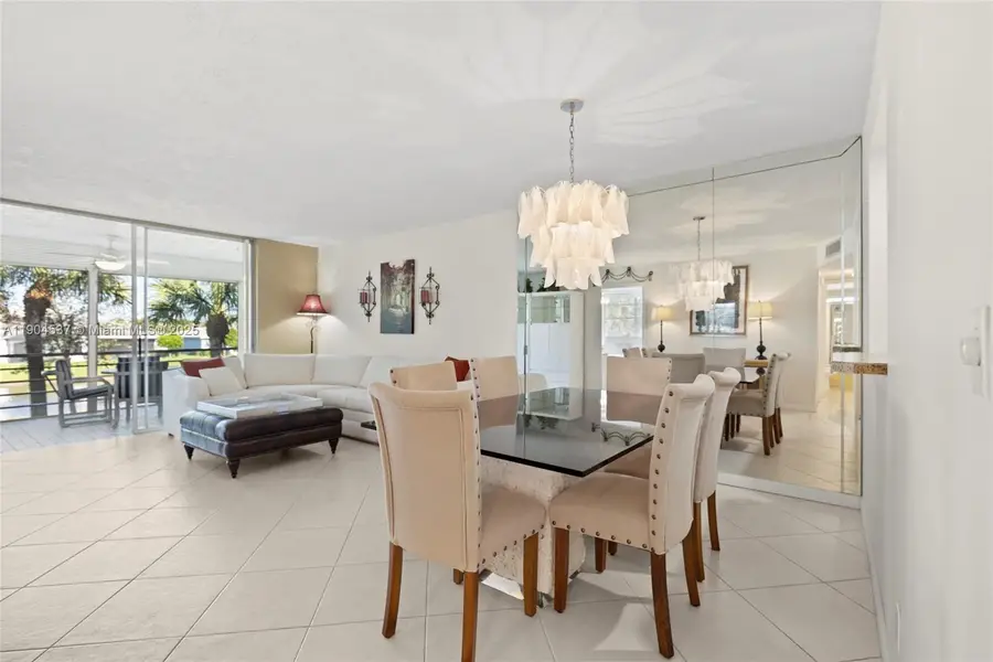 24 Abbey Ln #201, Delray Beach, FL 33446 - Image #3