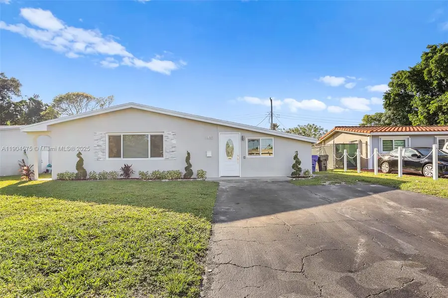 1430 N 65th Ave, Hollywood, FL 33024 - Image #3