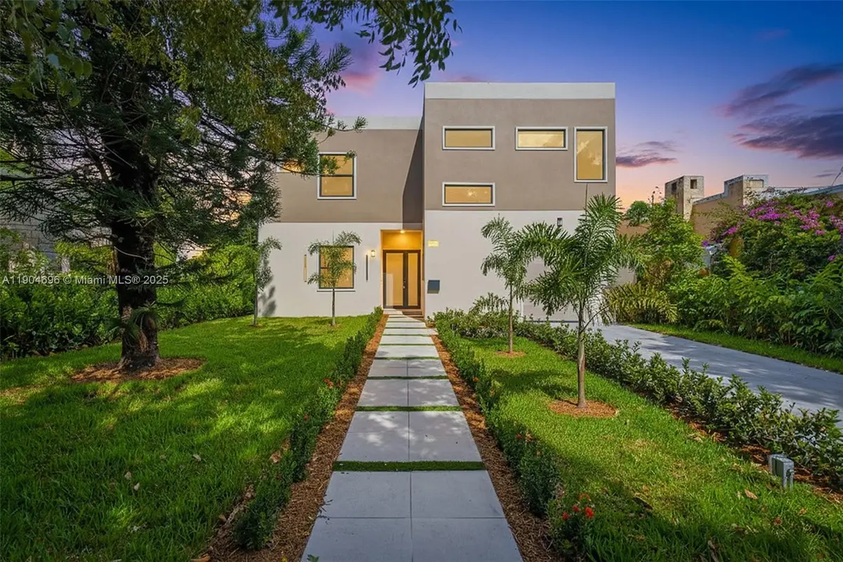 1819 SW 11th Ter, Miami, FL 33135 - Image #1