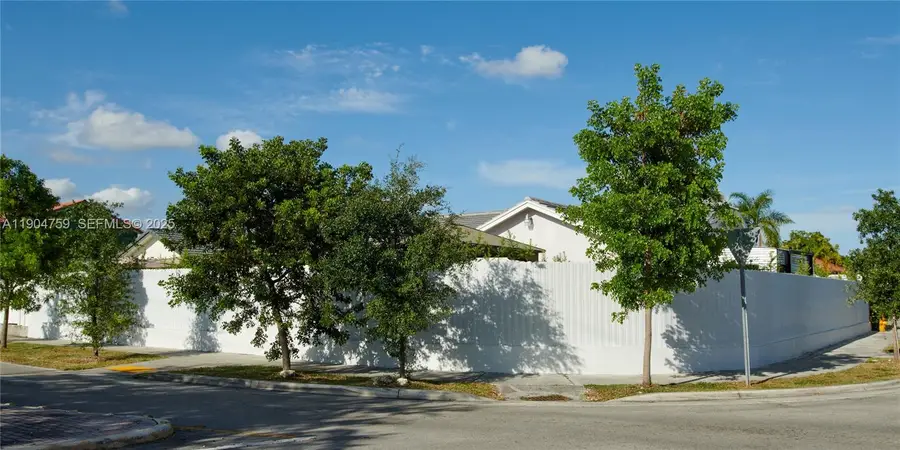 2980 SW 141st Ct, Miami, FL 33175 - Image #3