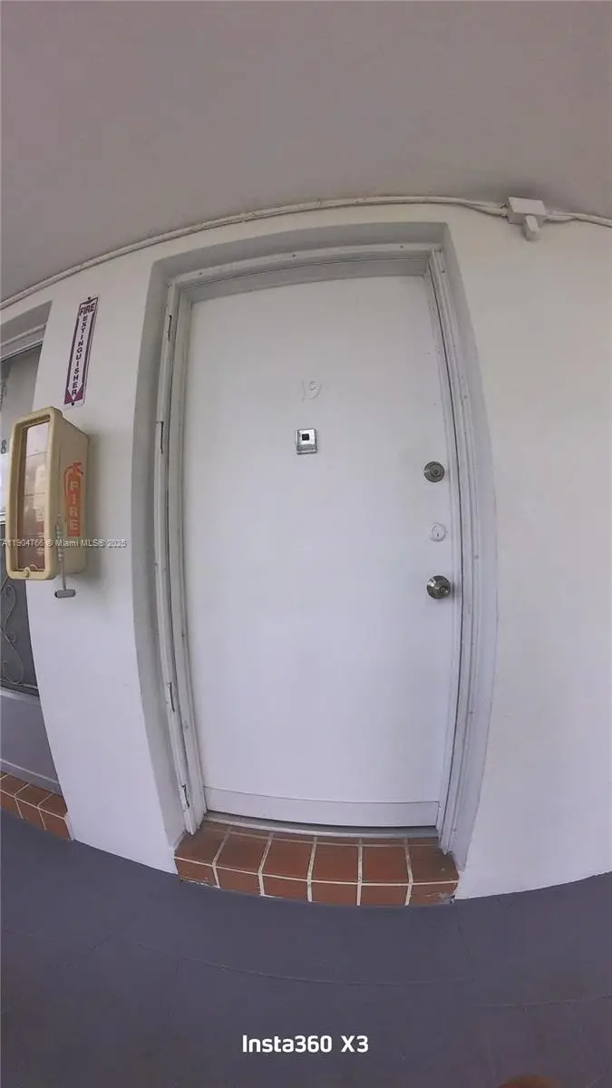 100 NW 204th St #19, Miami Gardens, FL 33169 - Image #1