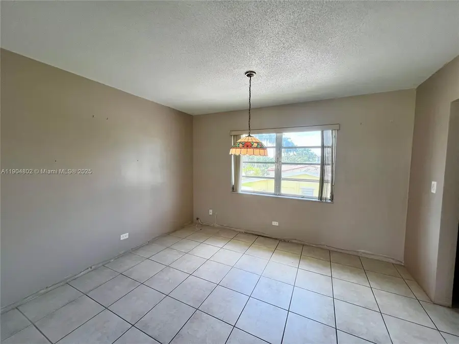 1501 E Arthur St #9, Hollywood, FL 33020 - Image #3
