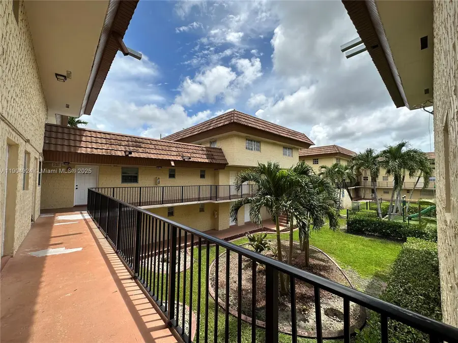 8600 SW 109th Ave #4-211, Miami, FL 33173 - Image #3