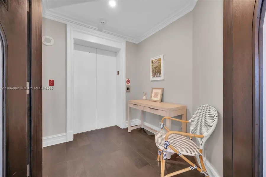 10 Edgewater Dr #4F, Coral Gables, FL 33133 - Image #2