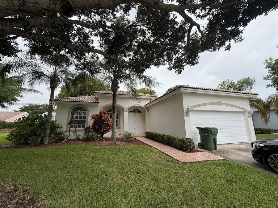540 SE 23rd Ln, Homestead, FL 33033 - Image #2
