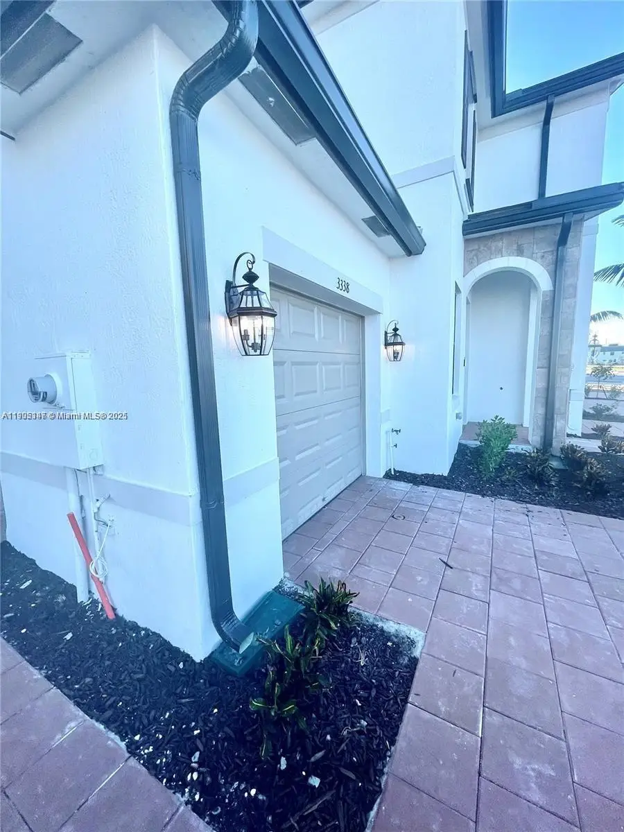 3338 W 112th St, Hialeah, FL 33018 - Image #2