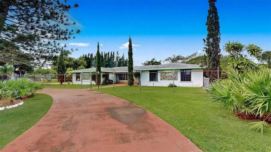 31300 SW 192nd Ave, Homestead, FL 33030 - Image #2