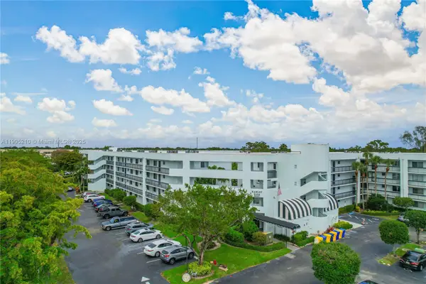 6698 N 10th Ave N #218, Lake Worth, FL 33467