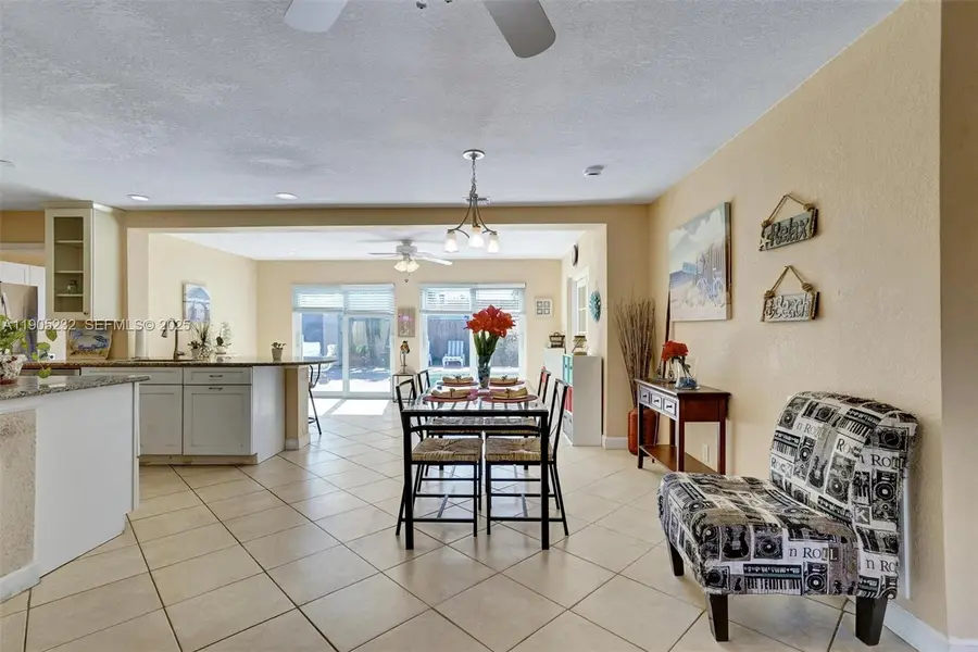 6740 Douglas St, Hollywood, FL 33024 - Image #3