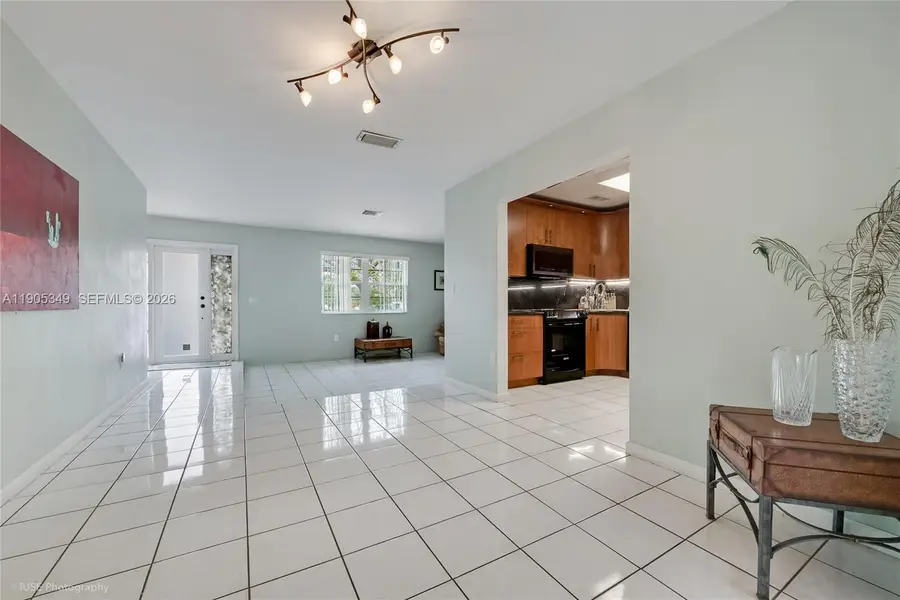 9500 SW 79th St, Miami, FL 33173 - #3