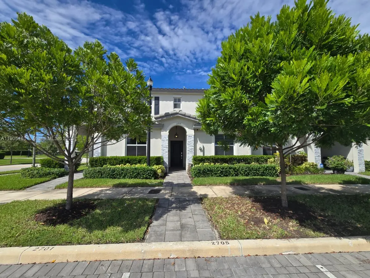 2705 SE 15th St, Homestead, FL 33035 - Image #1