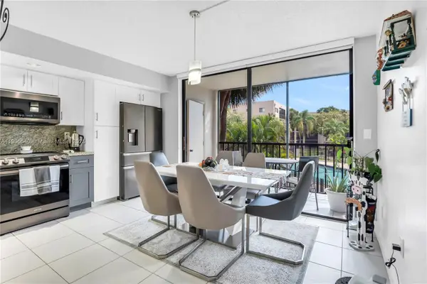 8540 SW 133rd Ave Rd #212, Miami, FL 33183