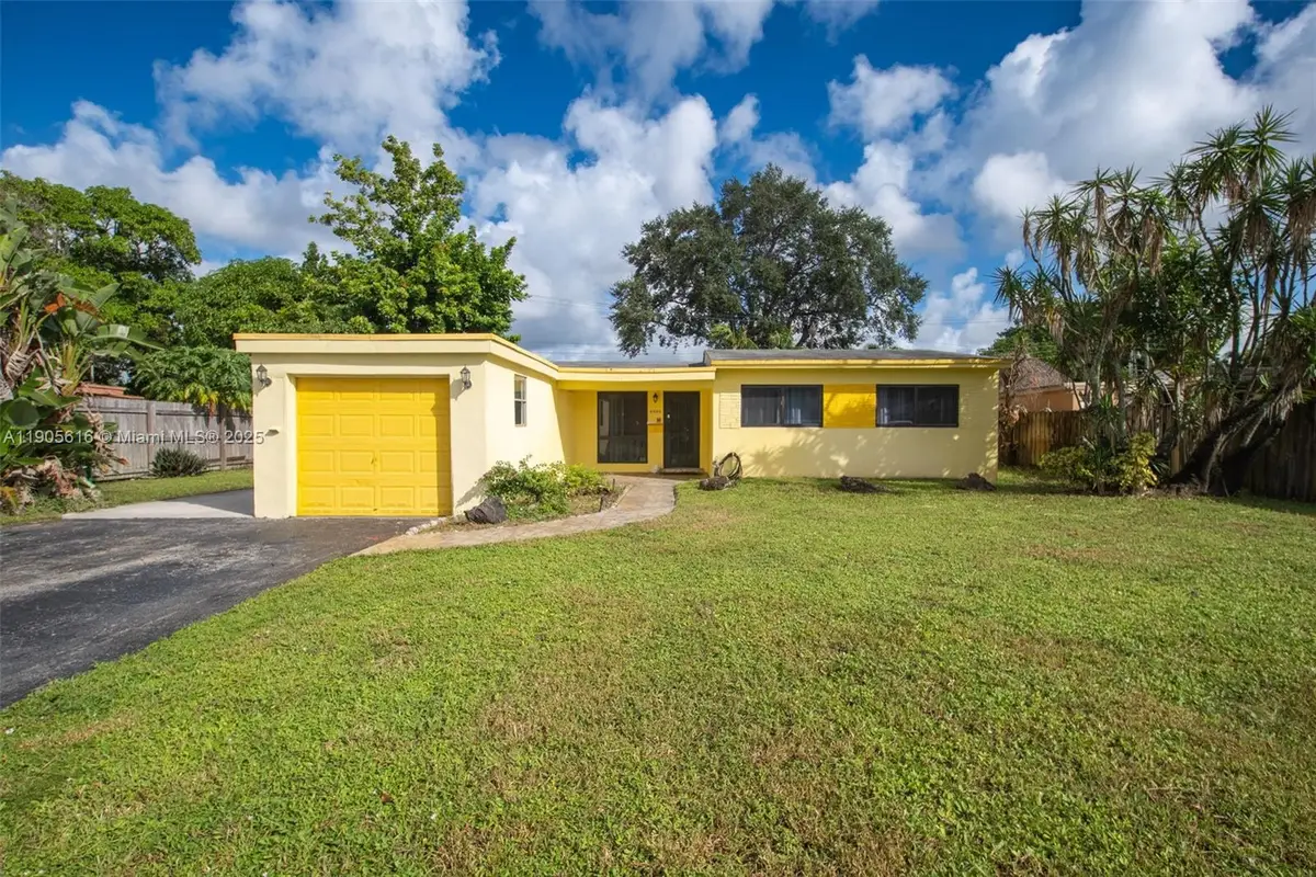 6515 SW 26th St, Miramar, FL 33023 - Image #1