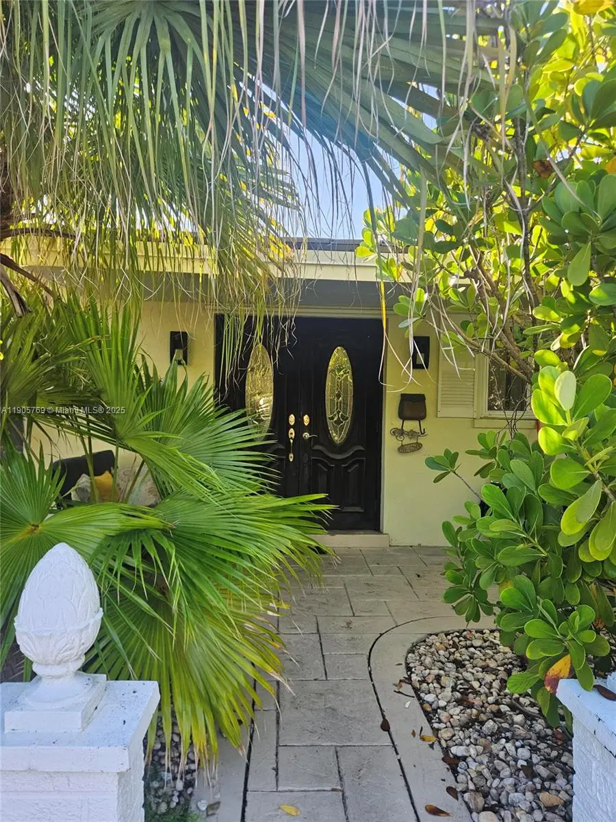 4521 NE 15th Ter, Oakland Park, FL 33334 - Image #1