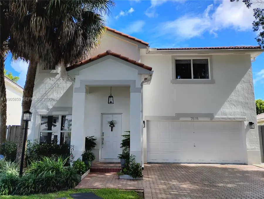 7515 SW 164th Ct, Miami, FL 33193 - Image #2
