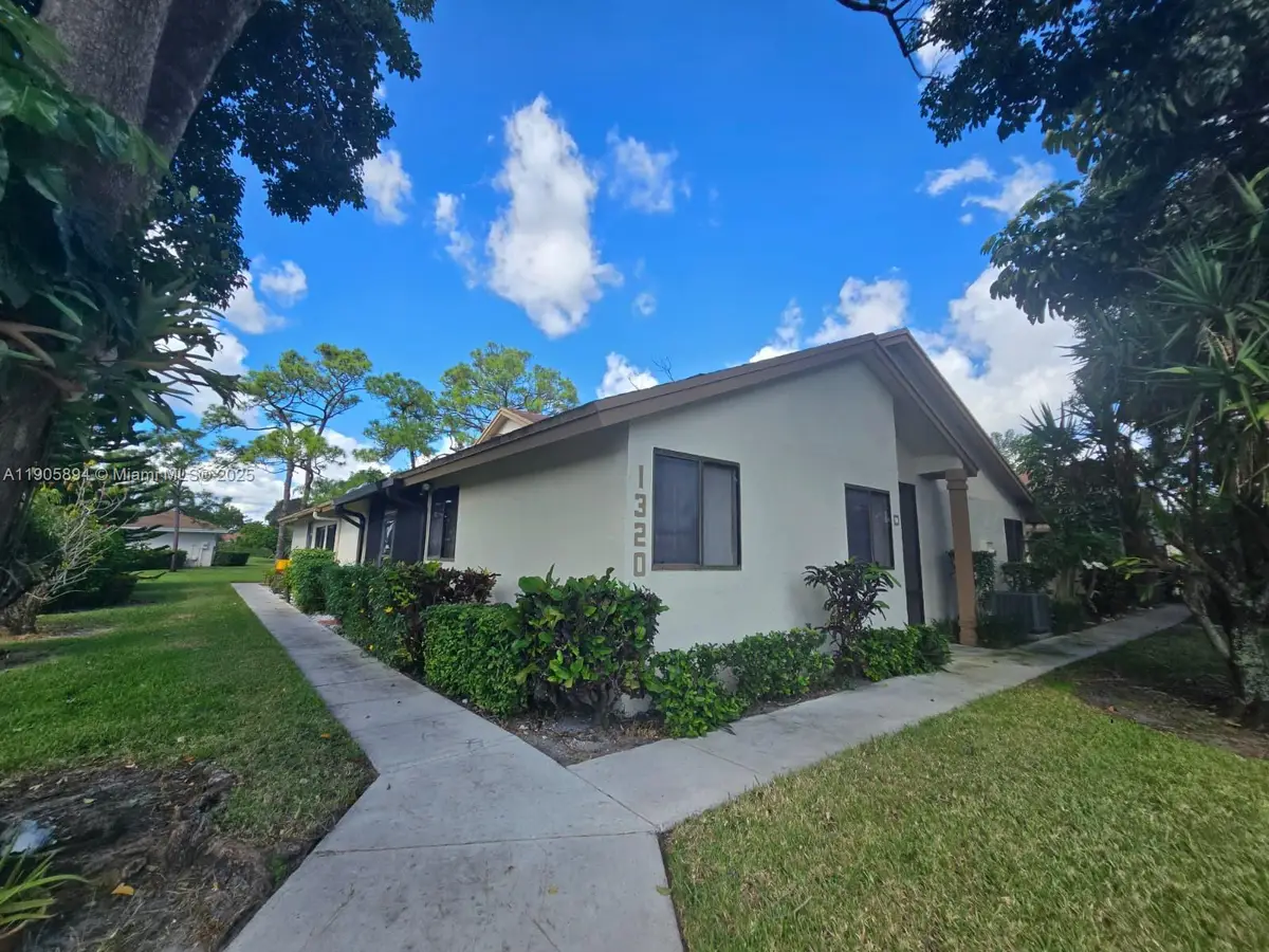 1320 NW 29th Ave #C, Delray Beach, FL 33445 - Image #1