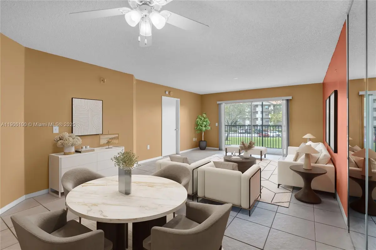 550 SW 137th Ave #208L, Pembroke Pines, FL 33027 - Image #1
