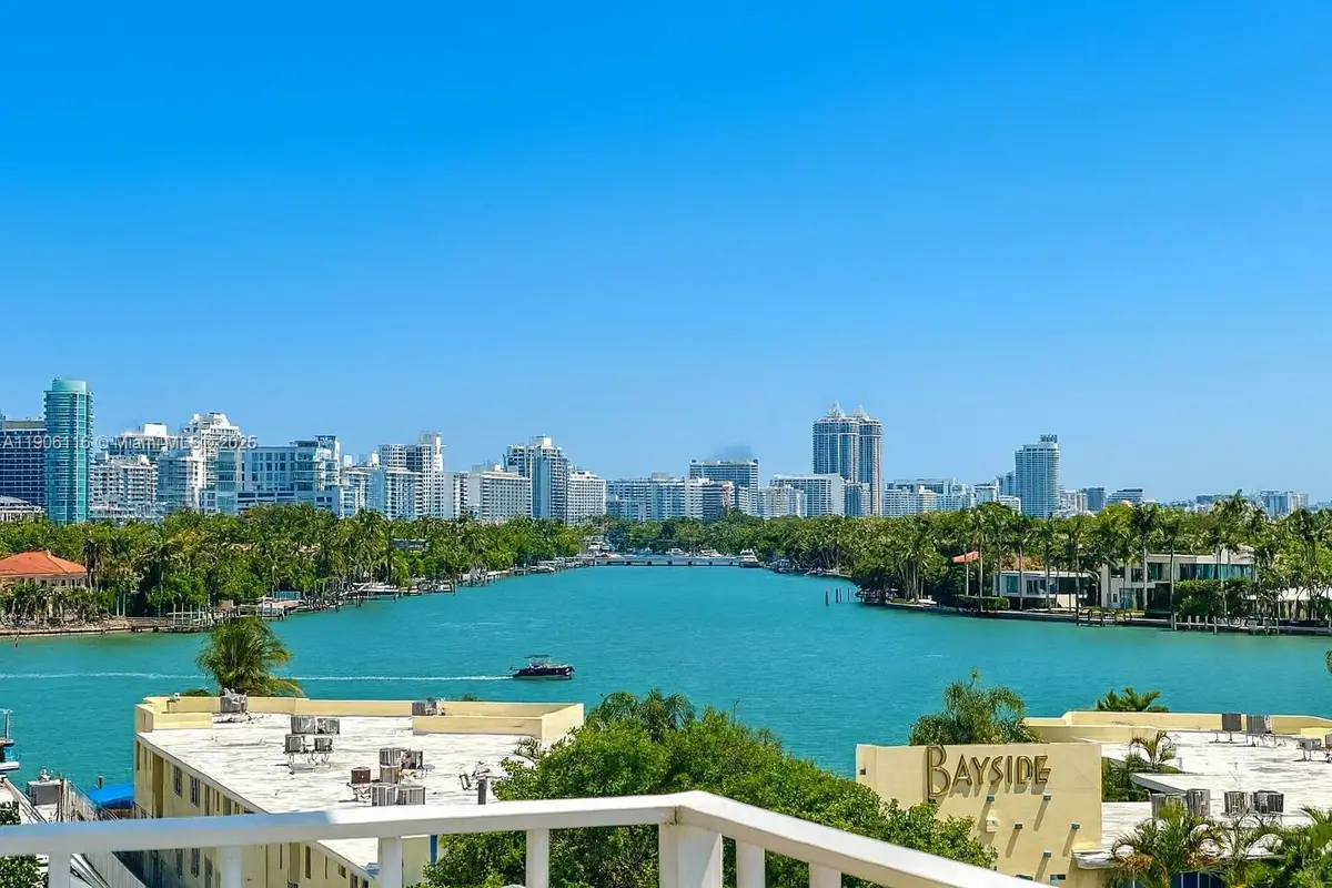 6900 Bay Dr #6C, Miami Beach, FL 33141 - Image #1