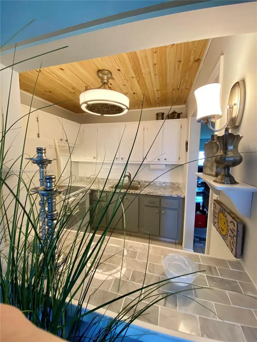 142 Preston D #142, Boca Raton, FL 33434 - Image #3