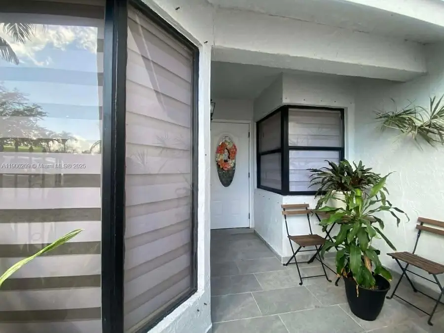 1905 San Remo Cir, Homestead, FL 33035 - Image #3