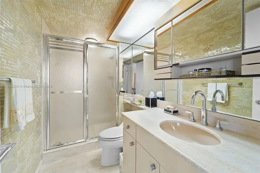 19355 Turnberry Way #14K, Aventura, FL 33180 - Image #2