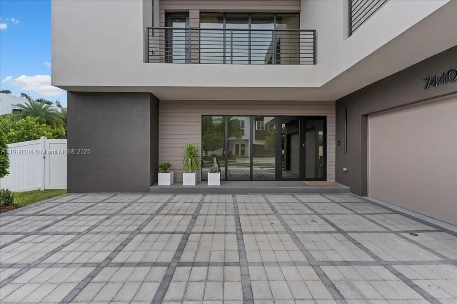 Address Withheld By Seller, Doral, FL 33178 - #3