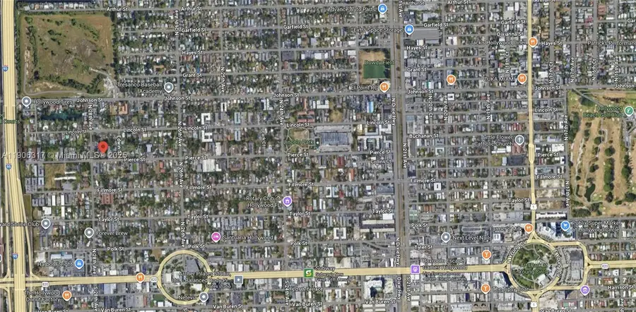 2743 Pierce St, Hollywood, FL 33020 - Image #2