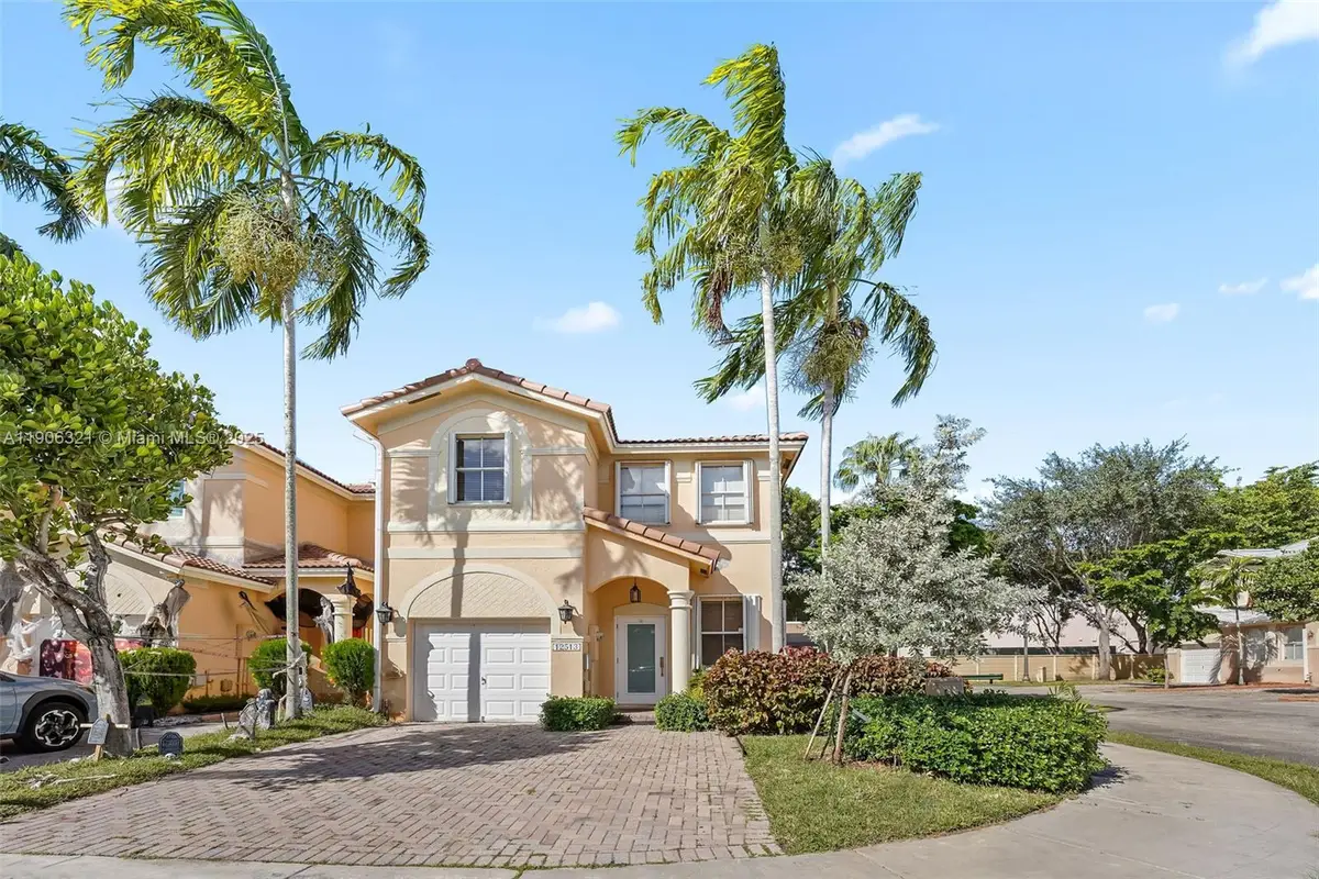 12513 SW 121st Way, Miami, FL 33186 - Image #1