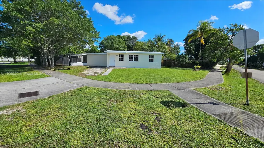 4630 SW 36th St, West Park, FL 33023 - Image #2