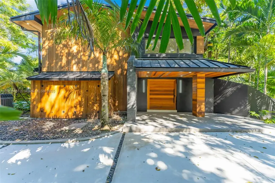 6525 SW 133rd Dr, Pinecrest, FL 33156 - Image #2