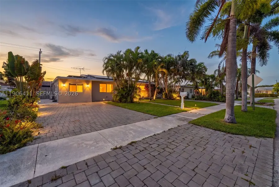 717 SE 2nd St, Deerfield Beach, FL 33441 - #2