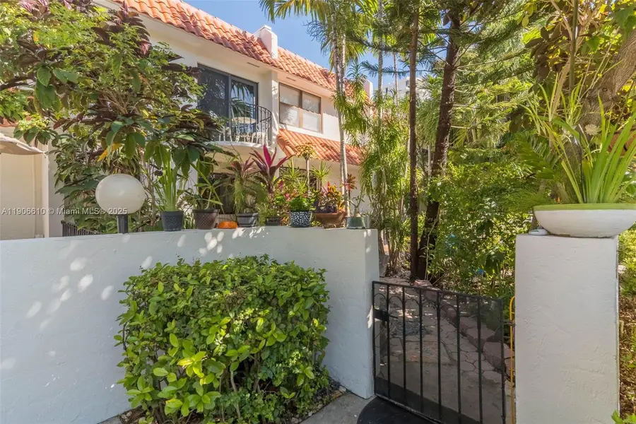 1603 NE 105th St #3-9, Miami Shores, FL 33138 - Image #3