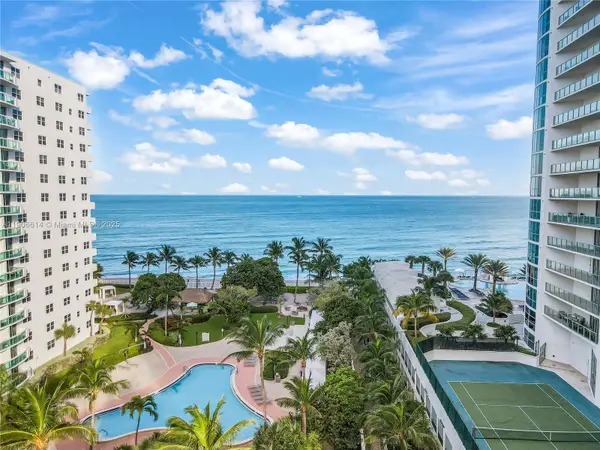 3000 S Ocean Dr #420, Hollywood, FL 33019