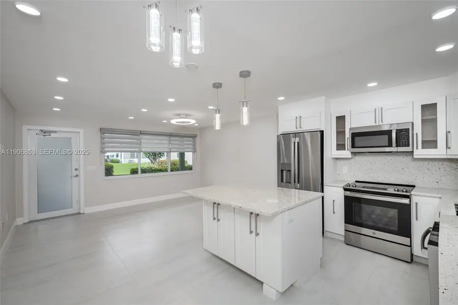 102 E Upminster E #102, Deerfield Beach, FL 33442 - Image #3