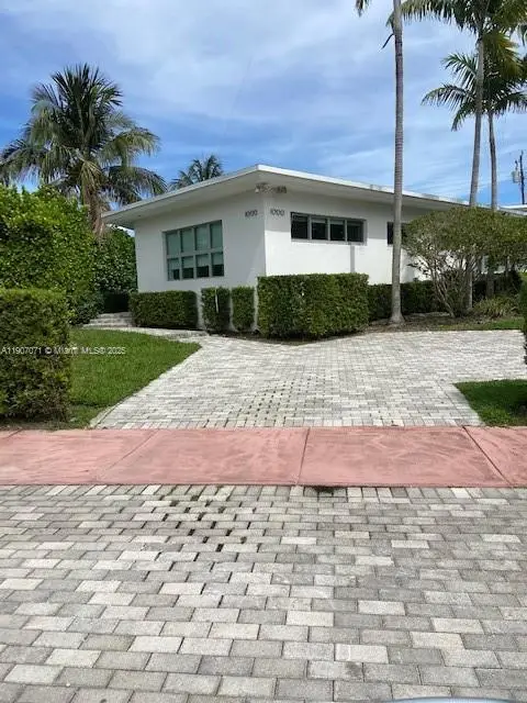 1000 N Shore Dr, Miami Beach, FL 33141 - Image #2