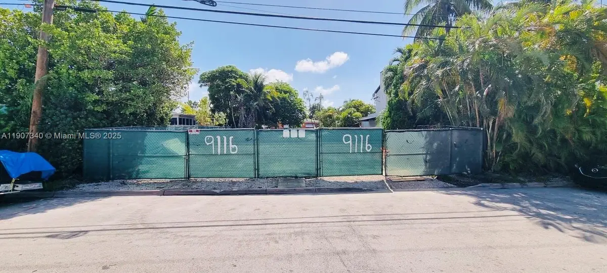 9116 Abbott Ave, Surfside, FL 33154 - Image #1