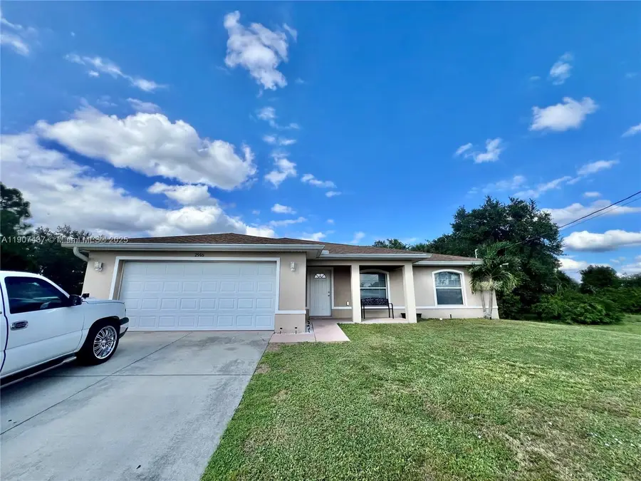 2916 51st St Sw, Lehigh Acres, FL 33976 - #2