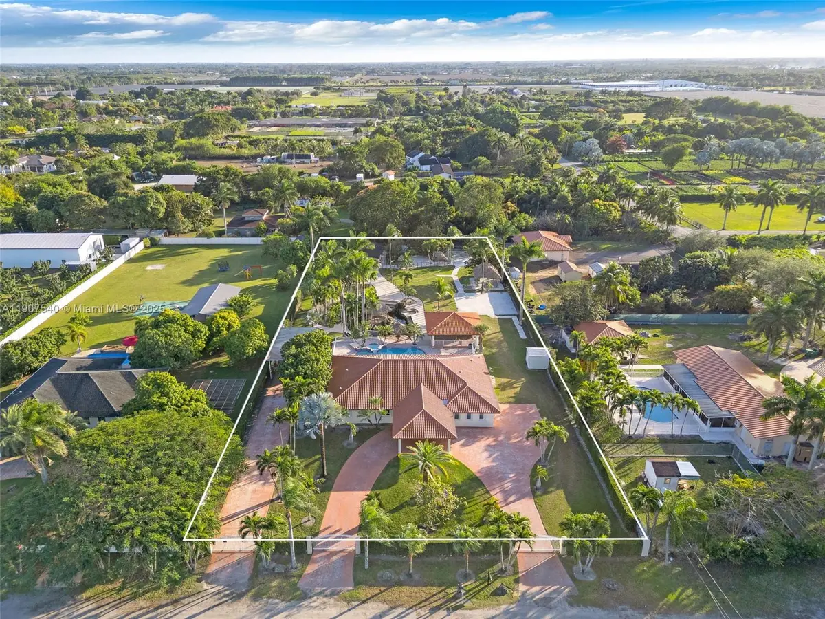 19790 SW 208th St, Miami, FL 33187 - Image #1