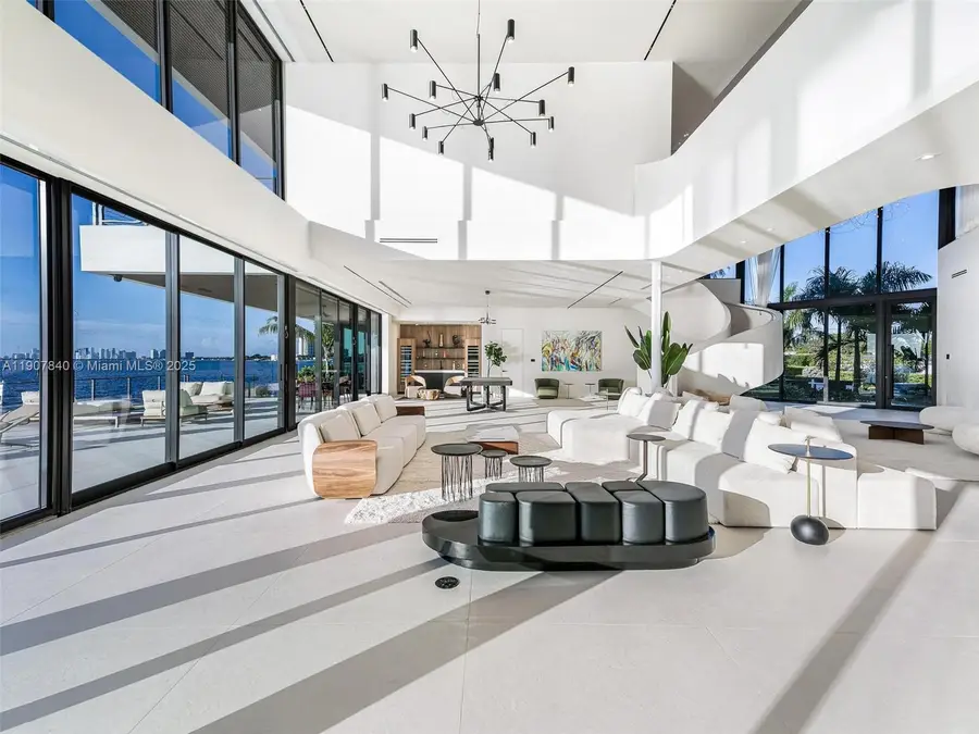 11400 N Bayshore Dr, North Miami, FL 33181 - Image #3