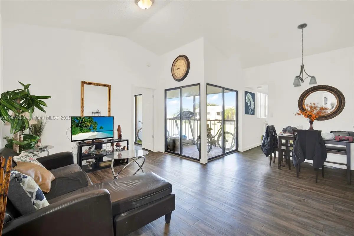 960 N Franklin Ave #960I, Homestead, FL 33034 - Image #1