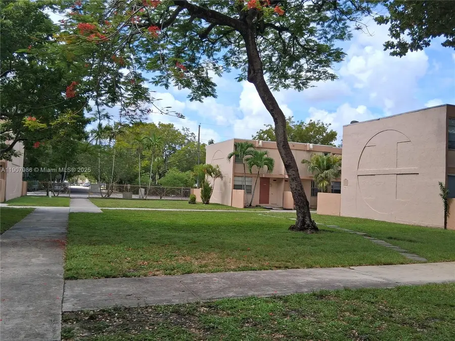 6103 SW 69th St #41, South Miami, FL 33143 - Image #2