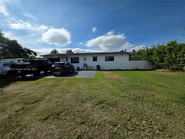 18200 SW 262nd St, Homestead, FL 33031
