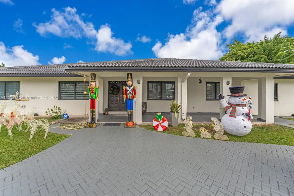 551 SW 127th Ave, Miami, FL 33184 - Image #1