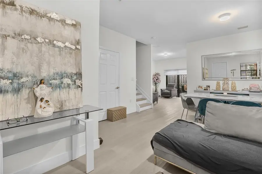 161 SE 34th Ter, Homestead, FL 33033 - Image #3