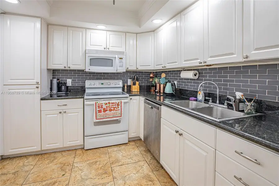 437 Golden Isles Dr #9B-C, Hallandale Beach, FL 33009 - Image #3